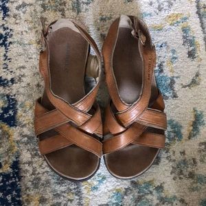 Brown Leather Merrell Sandals